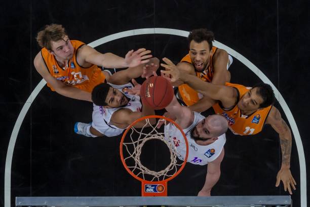 在联盟前列 在联盟前列