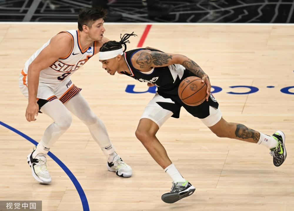 布斯克茨的 布斯克茨的