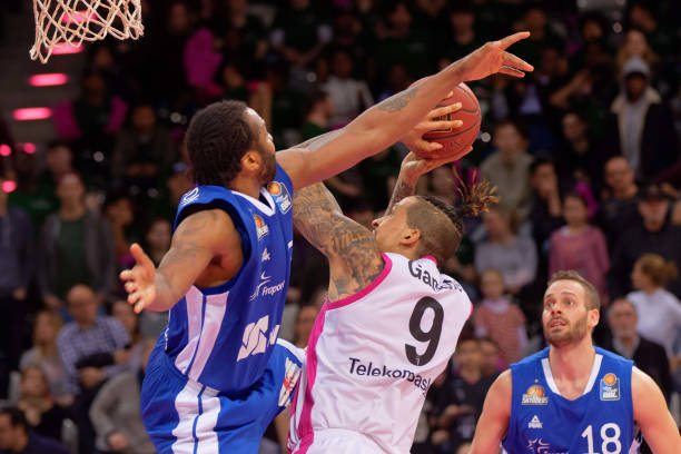 利用范迪克 利用范迪克